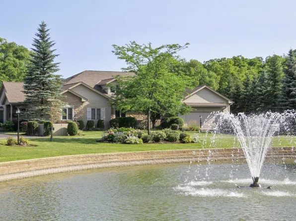 632 Trevino Dr, Lake Geneva, WI 53147