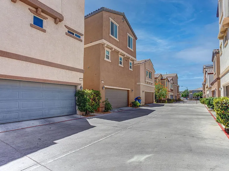 7724 Vibrant Thread Ct — Photo 41