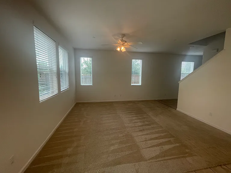 2053 Camino Real Way — Photo 5