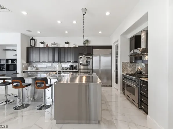 11471 Timber Mountain Ave, Las Vegas, NV 89135
