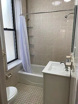 424 Degraw St #1 Photo 1