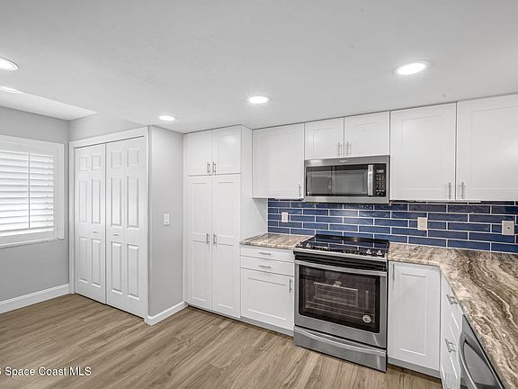 5th image of 540 S Brevard Ave APT 444