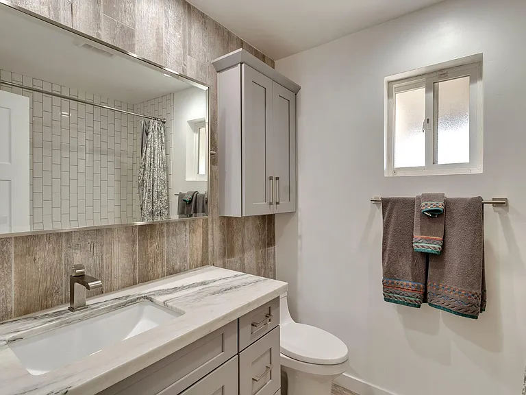 2621 N 68th Pl — Photo 12
