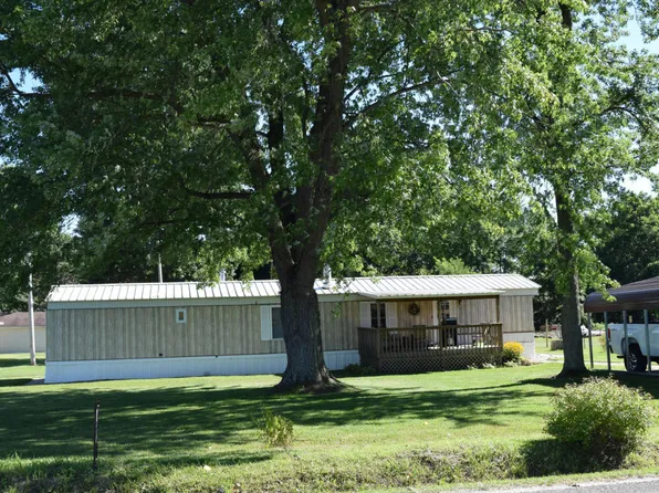 50057 51st Ave, Lawrence, MI 49064