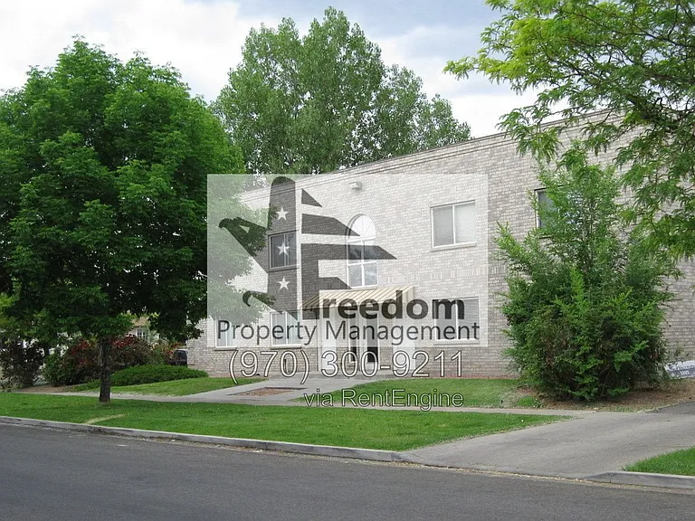 1102 Belford Ave #E — Photo 1