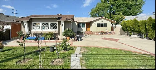 5921 NW Fallbrook Ave Photo 1