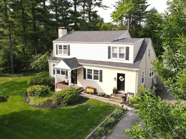 46 Bright Rd, Hatboro, PA 19040