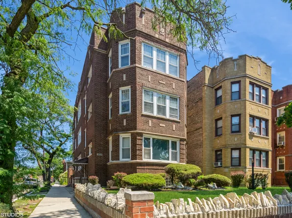 7301 S Constance Ave, Chicago, IL 60649
