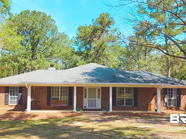 8843 Dixon Rd, Bay Minette, AL 36507