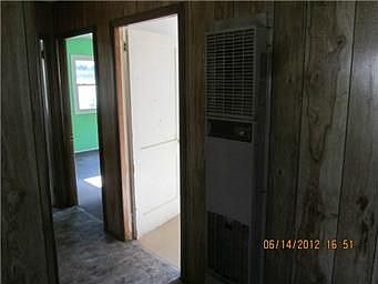 4th image of 2148 S 34th St