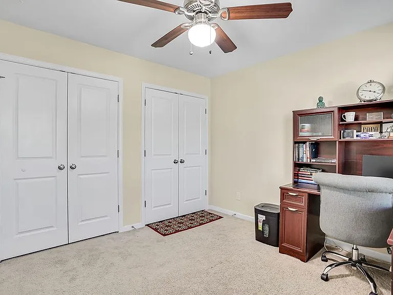 130 Winslow Cir — Photo 8
