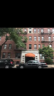 Rented by B Gans Management | media 10