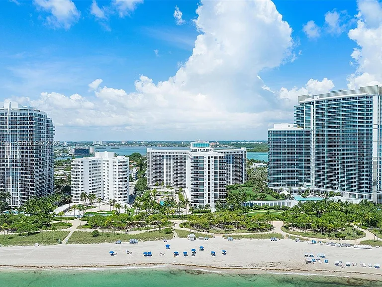 10275 Collins Ave #1530 — Photo 39