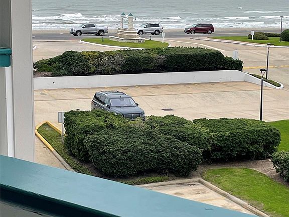 2nd image of 6102 Seawall Blvd #218
