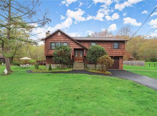 16 Mechanic St, Carmel, NY 10512