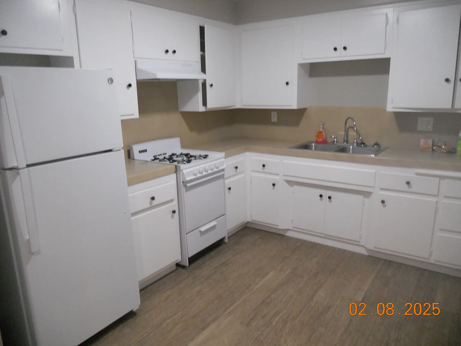 1 bed, 520 sqft, $2,350 — Photo 2