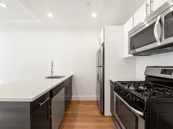 96 Steuben Street image 4 of 7