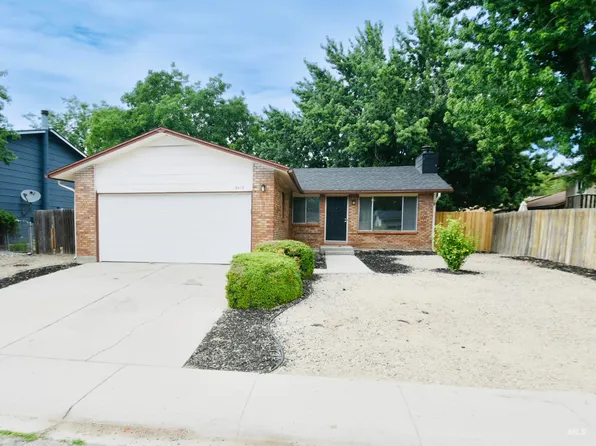 9478 W Linstock St, Boise, ID 83704