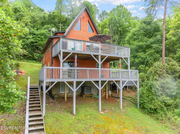 180 Flat Hollow Marina Rd, Speedwell, TN 37870
