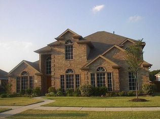 1229 Kensington Dr, Desoto, TX 75115