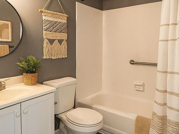 4th image of 1701 W Congress St #1701/5