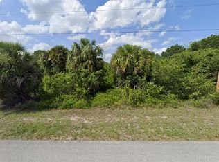 747 Long Distance Ln, Lehigh Acres, FL 33974