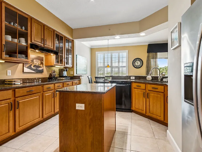425 N Ocean Grande Dr #102 — Photo 16