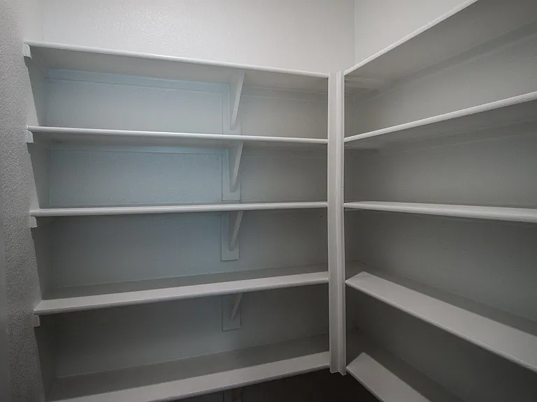 1103 Sweetleaf St — Photo 10