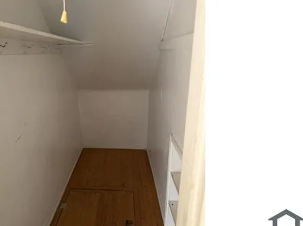 301 W Burnett St, Long Beach, CA 90806