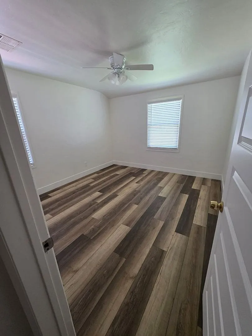 Centrally located! — Photo 4
