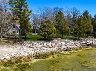 4174 Glidden Dr, Sturgeon Bay, WI 54235