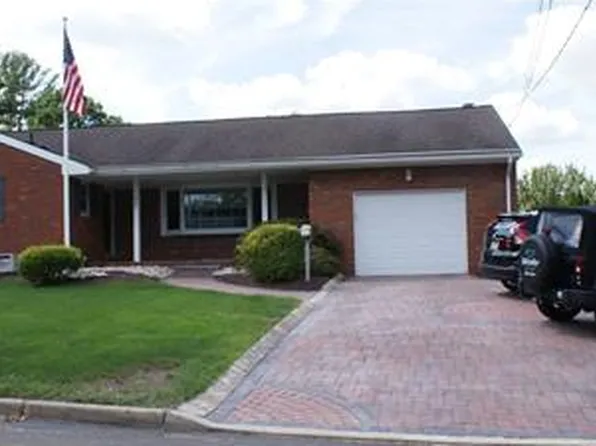 57 Price St, Sayreville, NJ 08872