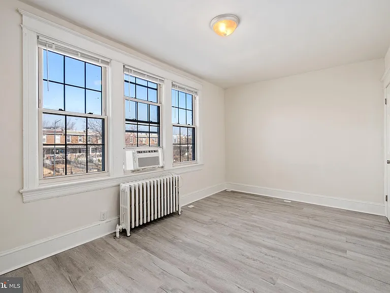 1805 Potomac Ave SE — Photo 24