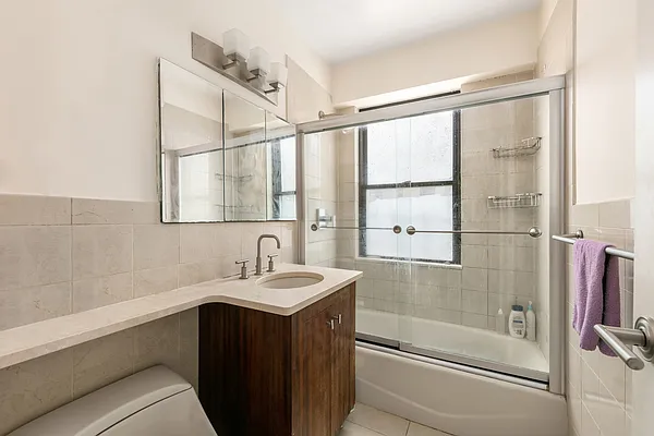 Rented by Douglas Elliman | media 15