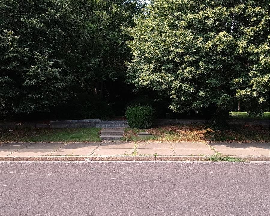 1st image of 2317 Saint Louis Ave
