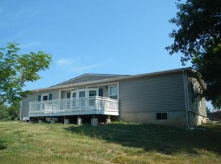 1536 County Road 2695, Clark, MO 65243