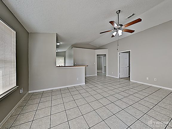 5th image of 3135 Boynton Dr