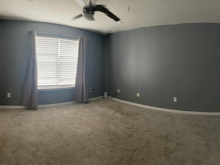 232 Ashbury Hills Dr — Photo 4