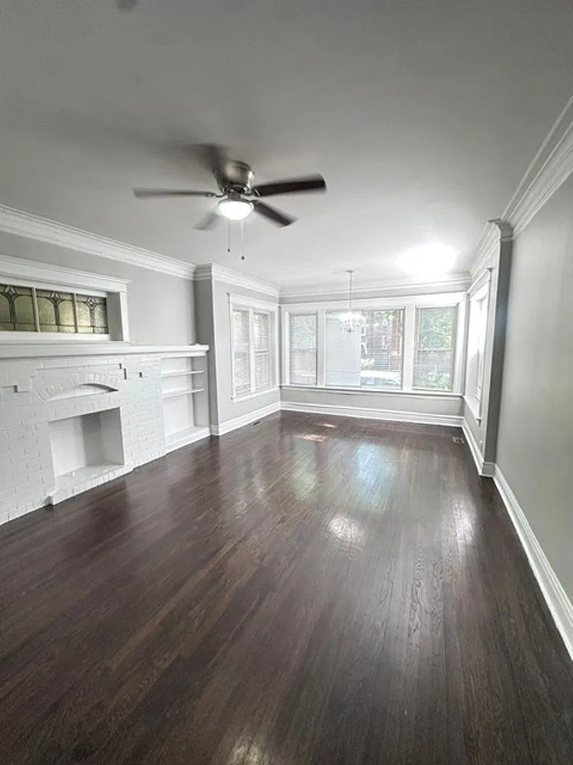 74 Rhodes — Photo 4