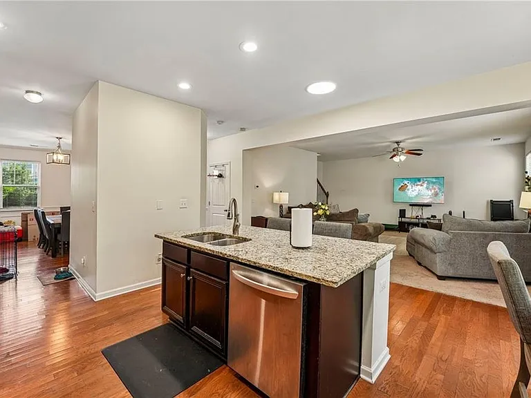 6216 Oakdale Ridge Ct SE — Photo 12