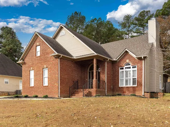 1120 Hickory Valley Rd, Trussville, AL 35173