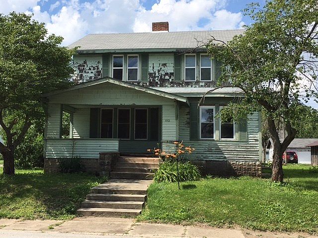 1st image of 152 E Washington St