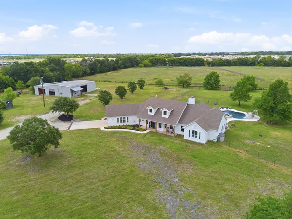 9390 Lakeridge Dr, Princeton, TX 75407