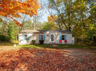 19937 Brick Rd, South Bend, IN 46637