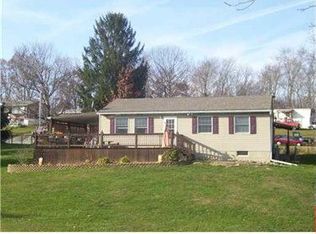 574 Nemacolin Rd, Carmichaels, PA 15320