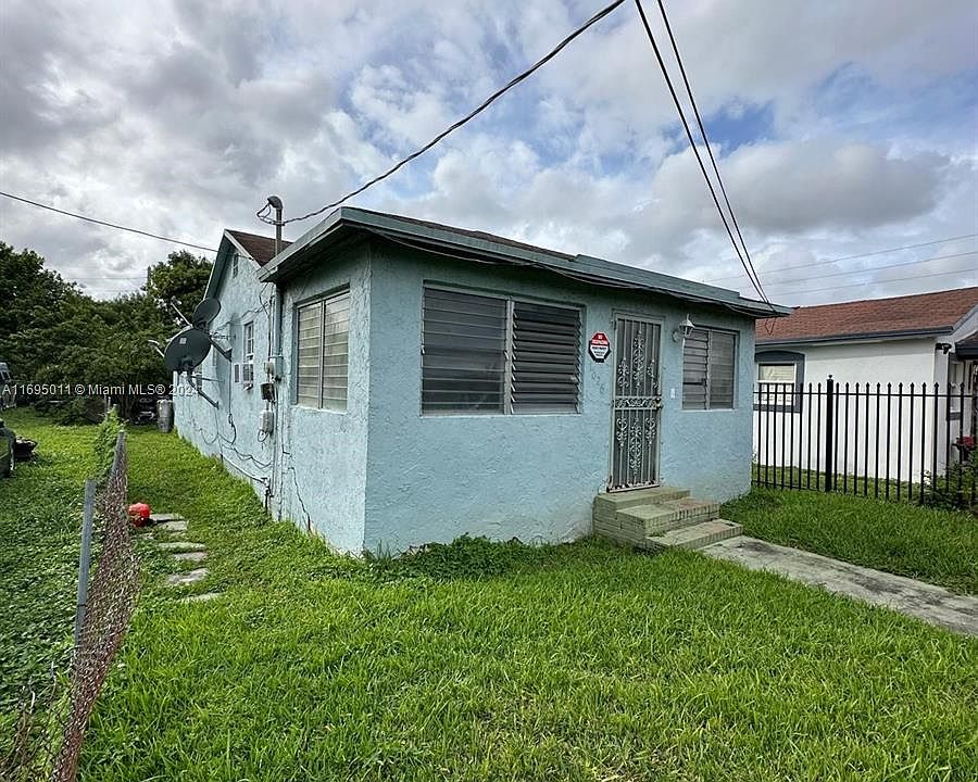 2nd image of 7026 NW 21st Ave
