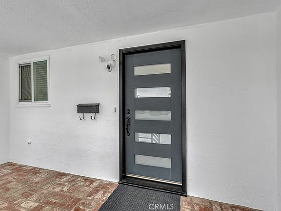 3rd image of 6852 Claire Ave