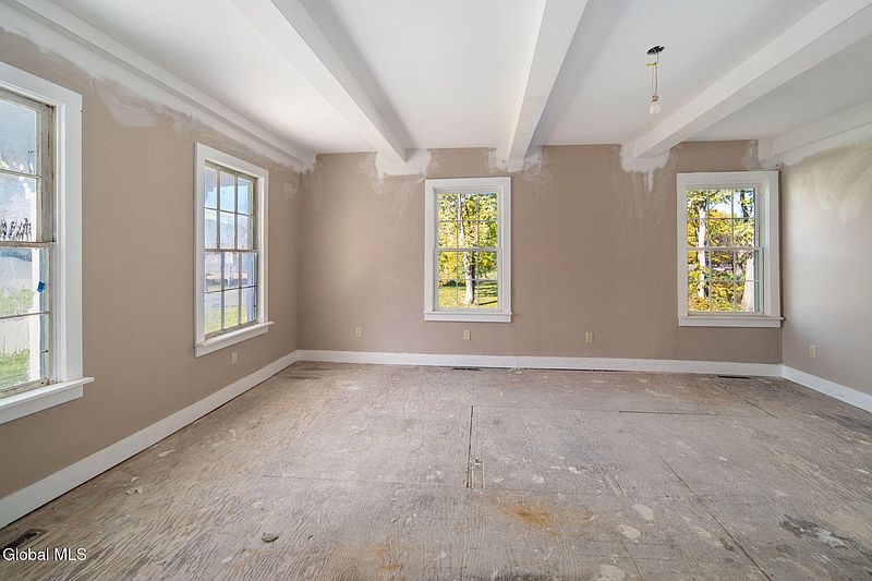 5th image of 149 Langley Road