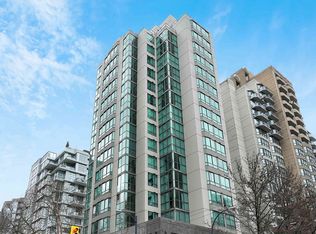 1200 Hornby St #824, Vancouver, BC V6Z 1W2
