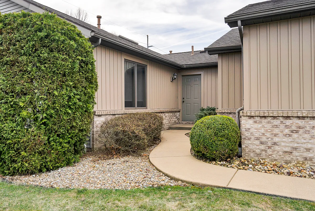 Building Photo - 1131 Shadowridge Dr